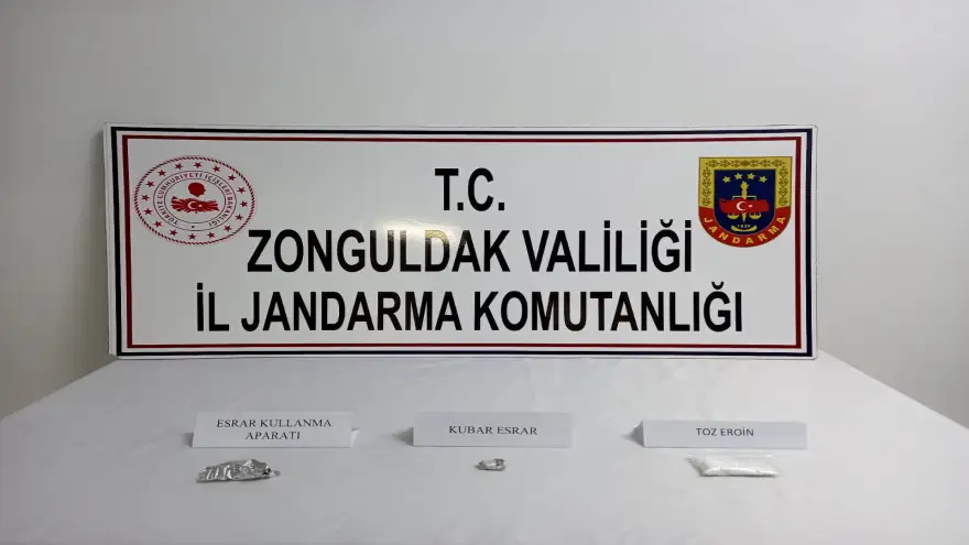 Jandarma uyuşturucu madde ele geçirdi