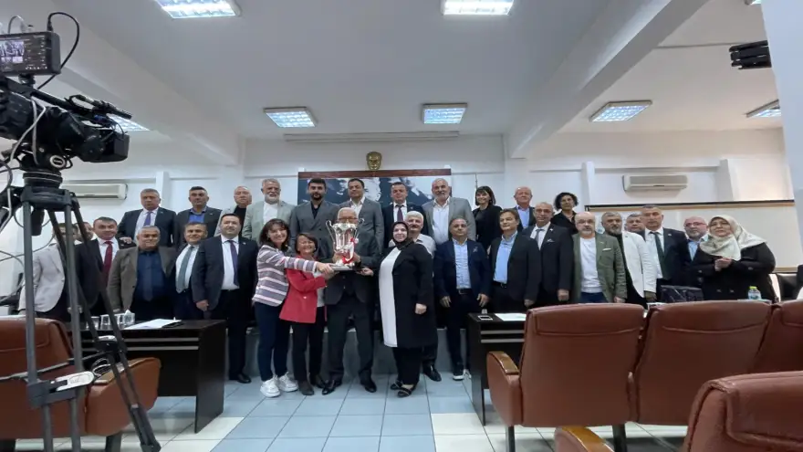 ŞAMPİYONLUK KUPASI, KDZ. EREĞLİ BELEDİYE MECLİSİ’NDE