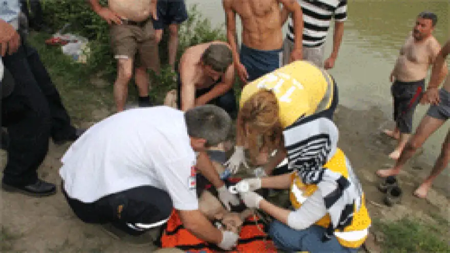 MAHALLELİ'DEN GÖLET NÖBETİ