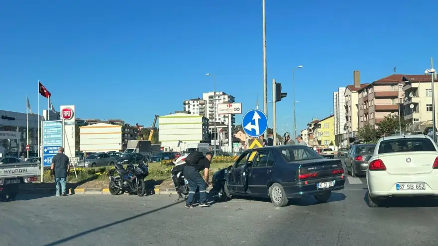 Otomobil ile motosiklet çarpıştı: 1 Yaralı