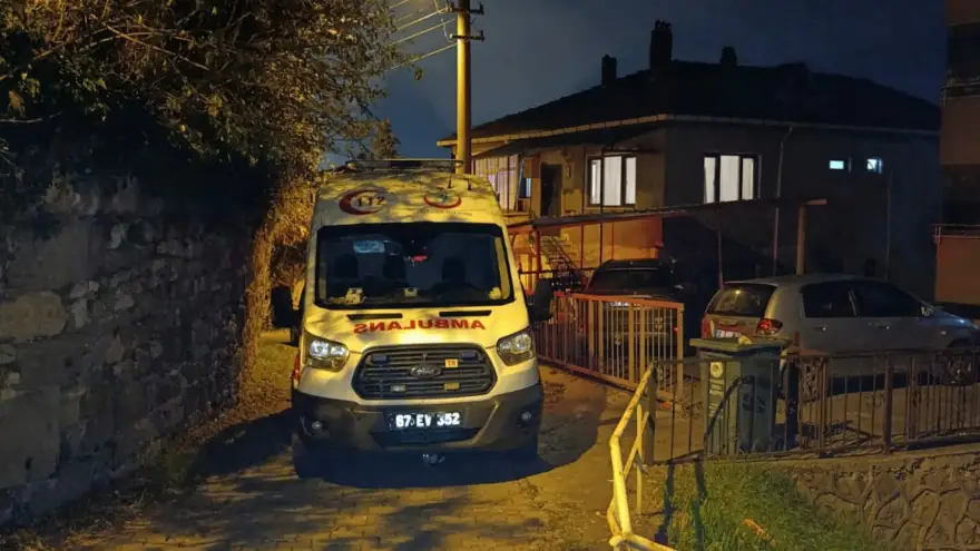 Yalnız yaşayan kadın evinde ölü bulundu..