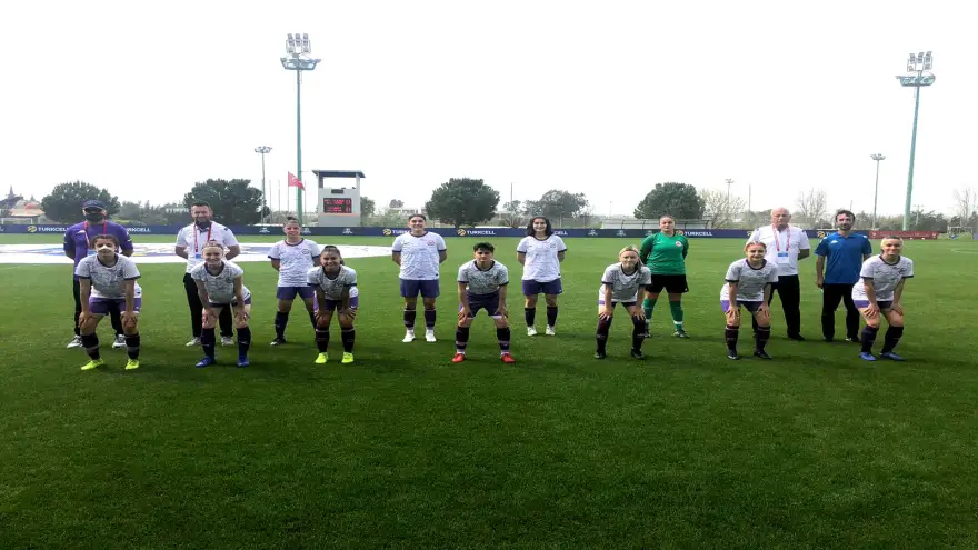 Ereğli'li kadın futbolcular 3 Puan aldı