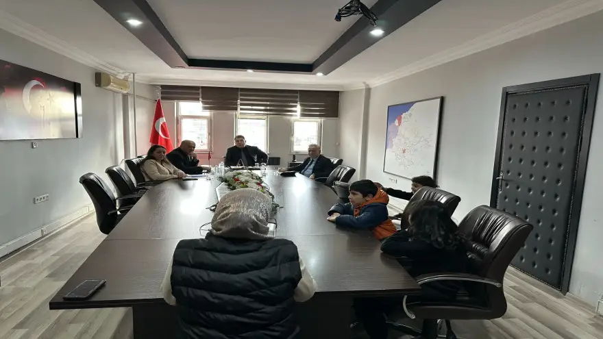 Kaymakam Fatih Yılmaz Halk Günü Toplantısında Vatandaşlarla Buluştu