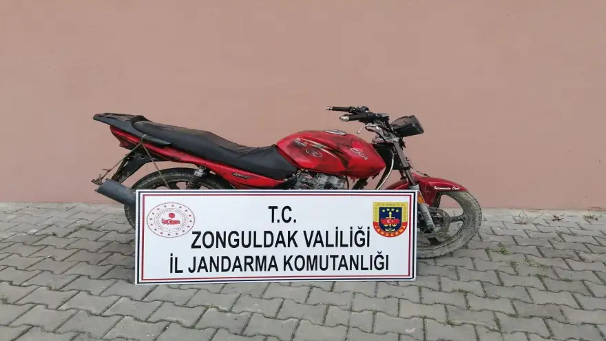 Motosiklet hırsızları yakalandı