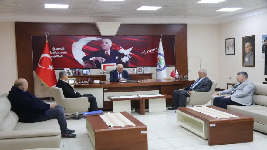 3 KÖY MUHTARI, BAŞKAN POSBIYIK’A SU İÇİN TEŞEKKÜR ETTİ