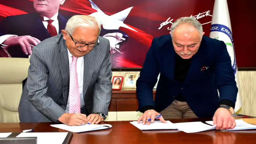 BAŞKAN POSBIYIK, DAİMİ İŞÇİLERİN TOPLU SÖZLEŞMESİNİ İMZALADI