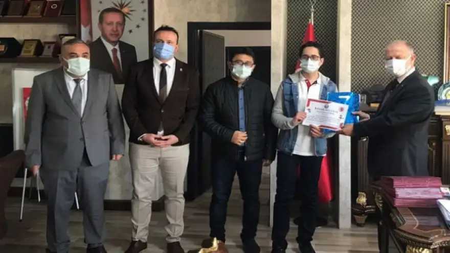 Başarı belgeleri ve ödüller takdim edildi