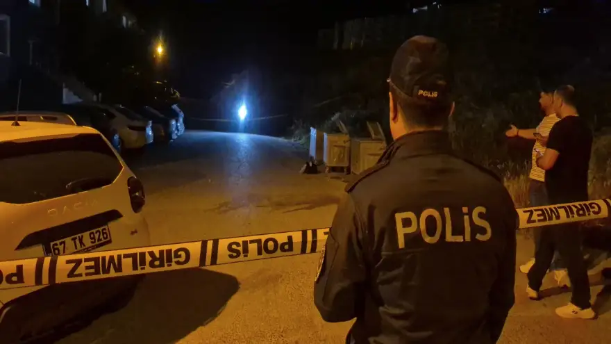 Ereğli'de Motosikletli Şüpheliden Silahlı Saldırı