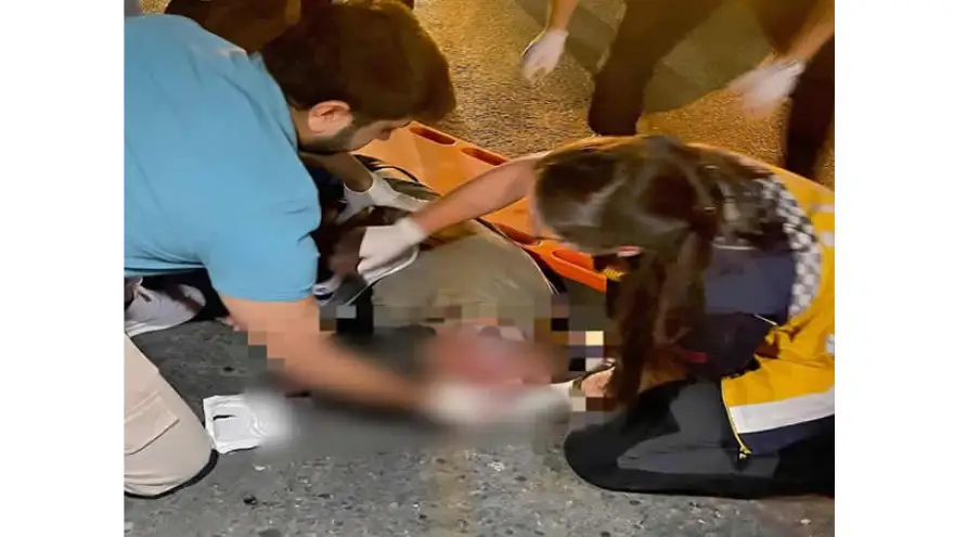 Karşıya Geçmek İsteyen Yayaya Hafif Ticari Araç Çarptı: 1 Yaralı