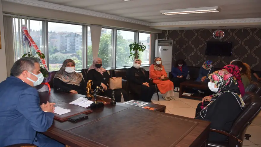 AK Parti misafirlerini ağırladı