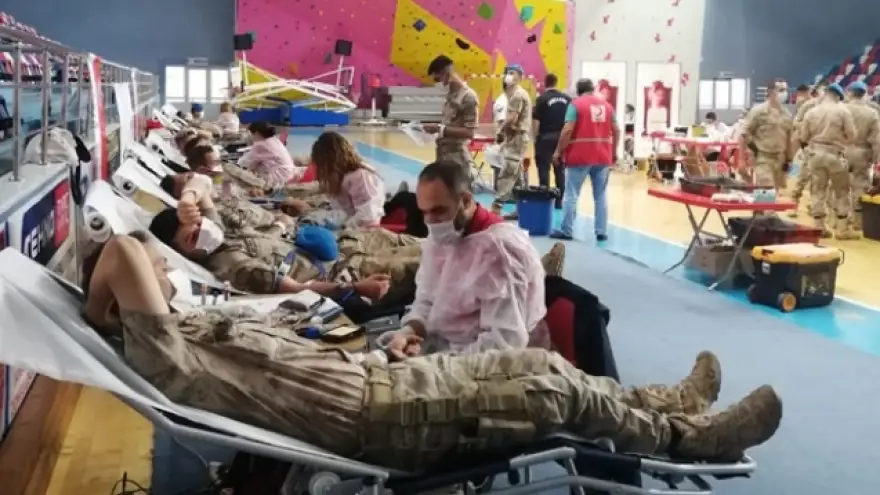 Jandarma kan bağışına destek verdi