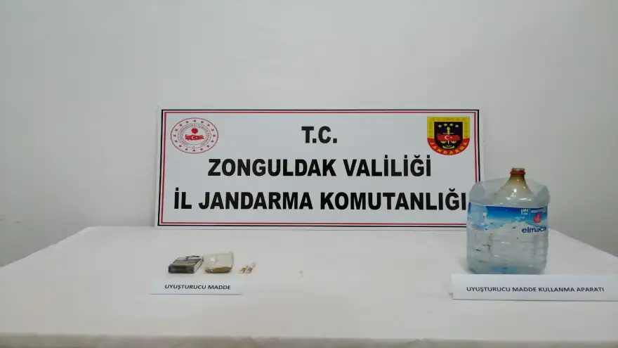 Uyuşturucu kullanan şahıslar yakalandı