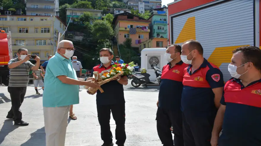 Kdz. Ereğli İtfaiye ekibi alkışlarla karşılandı