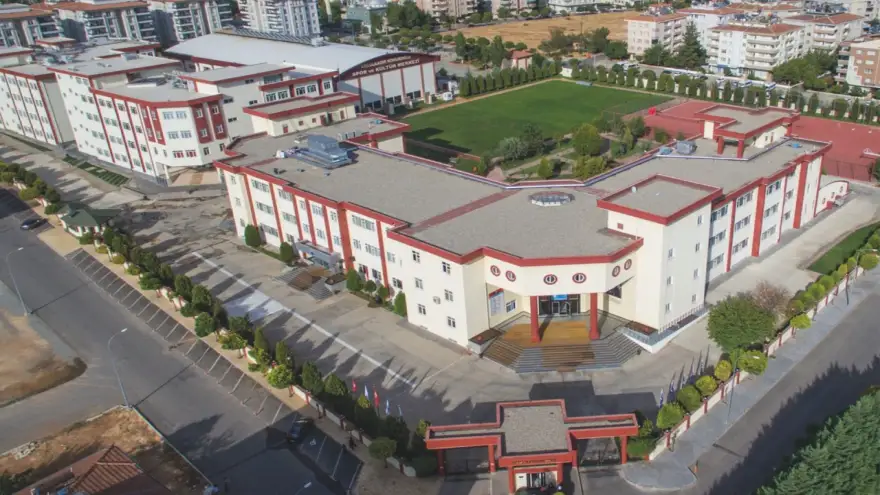 Sanko Okulları’nın 12 Projesi Teknofest 2021 Finallerinde

