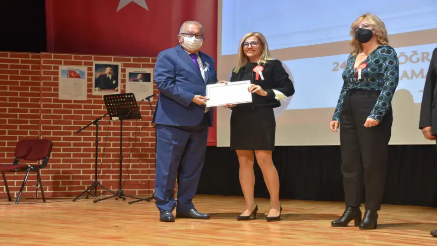 Öğretmenlerimizin ve öğrencilerin mutluluğunu paylaştık