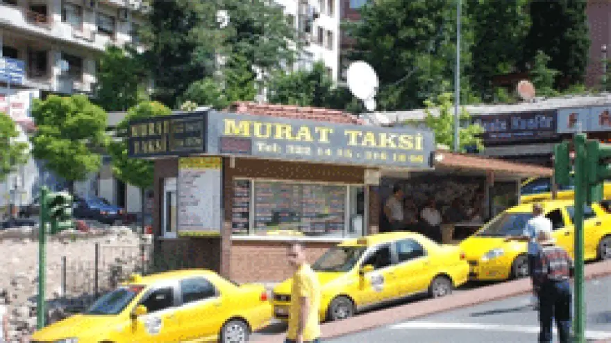 OTOBÜSLERDEN SONRA TAKSİLERE