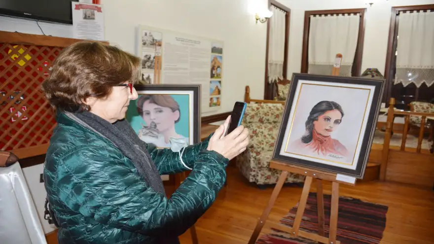 Sanatlarıyla ve Kitaplarıyla “Kadına Şiddete Hayır” Dediler