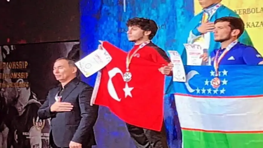 BEÜ Öğrencisi “Dünya İkincisi” Oldu