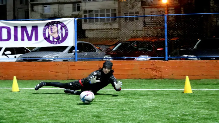 Kadın futbol süper ligi başlıyor