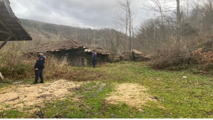 Jandarma okul çevreleri ve servis araçlarını denetledi