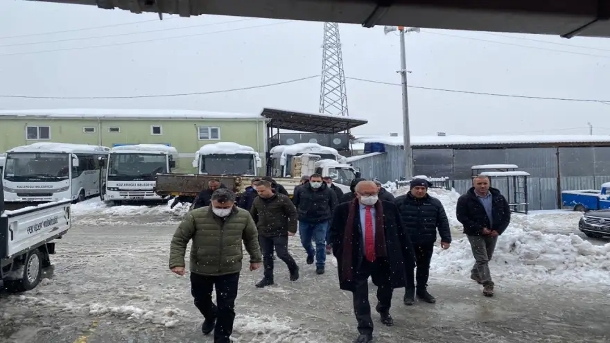 Posbıyık, karla mücadele çalışmalarını sahada denetledi