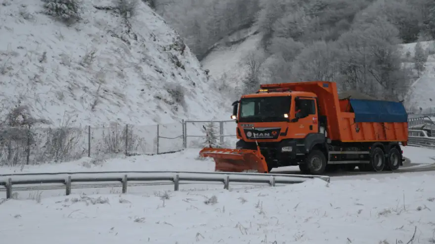 Bolu Dağı'nda kar kalınlığı 15 santimetreye ulaştı