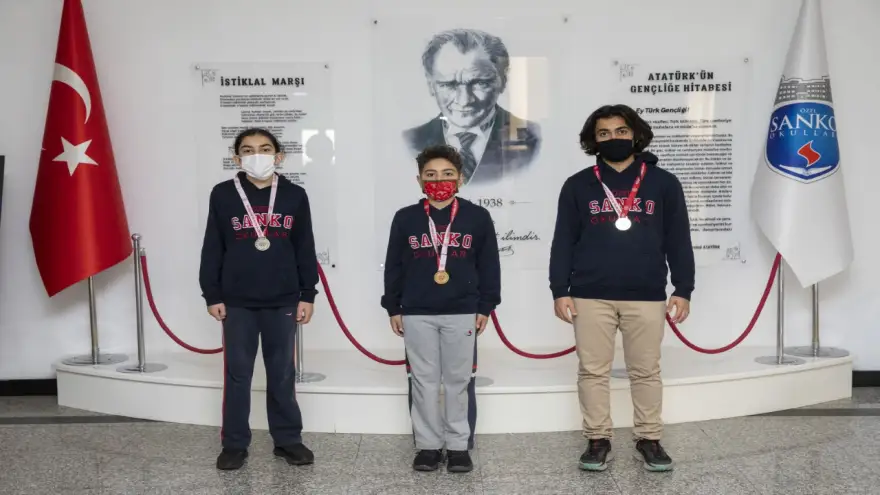 Sanko Okulları öğrencilerinin satranç başarısı