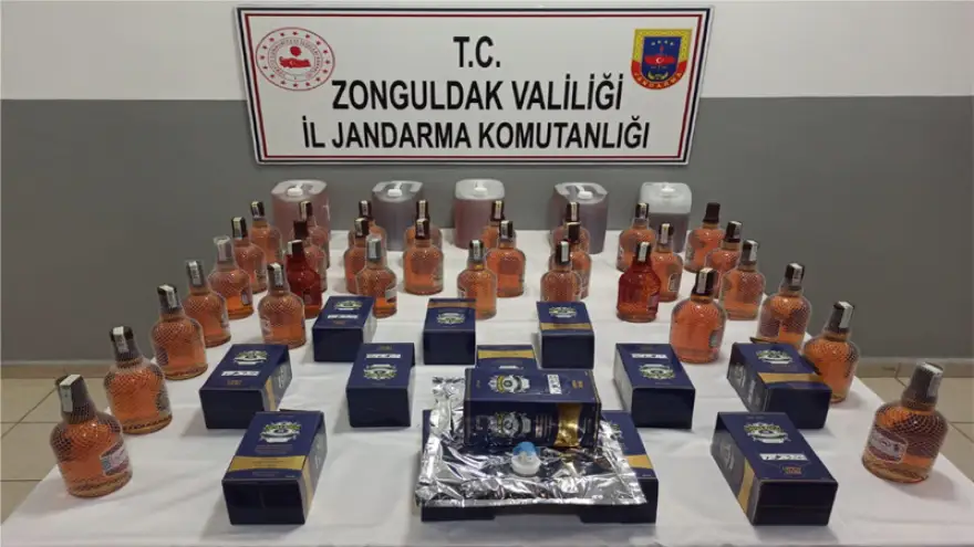 Jandarma bandrolsüz kaçak içki ele geçirdi