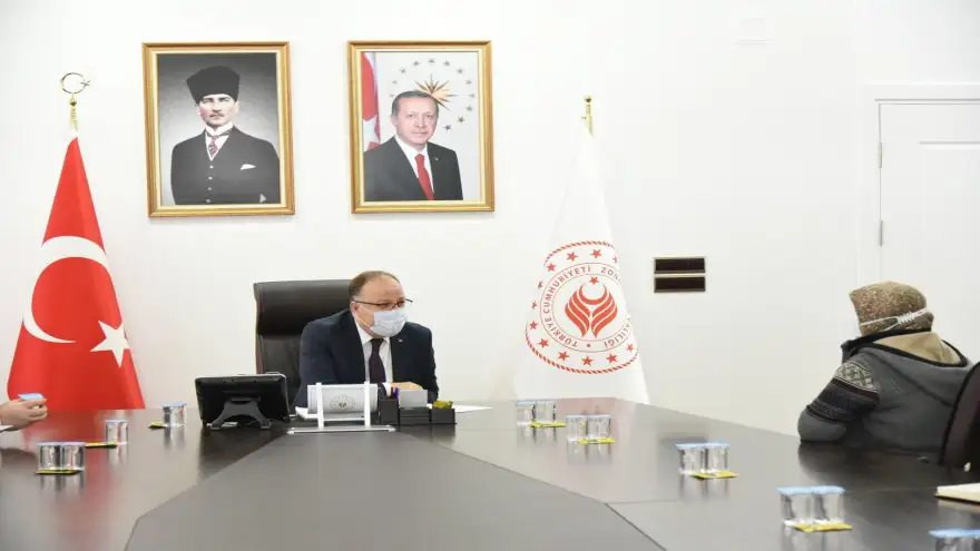 Vali Tutulmaz, halk günü’nde vatandaşları dinledi