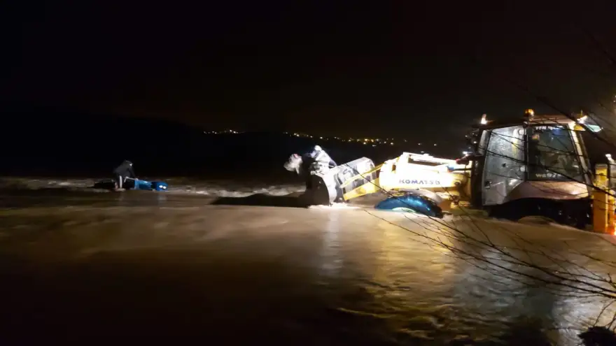 Patpat ile derede mahsur kaldılar