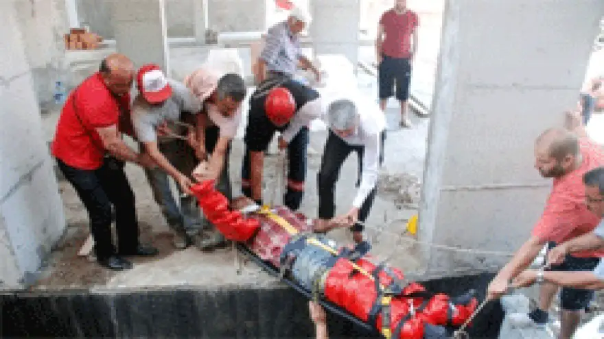 İNŞAAT İŞÇİSİ AĞIR YARALANDI