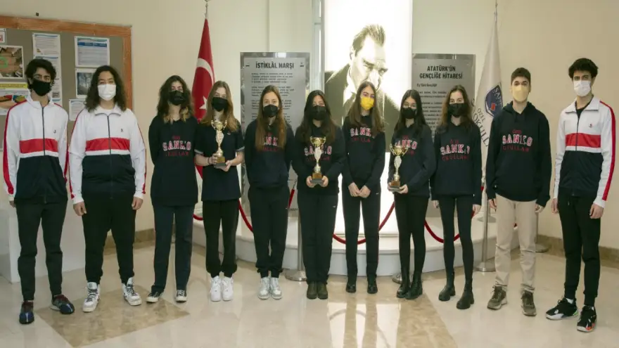 Sanko Okullarının Tenis Başarısı

