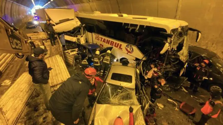 Bolu Dağı Tüneli'ndeki kazada 1 kişi hayatını kaybetti