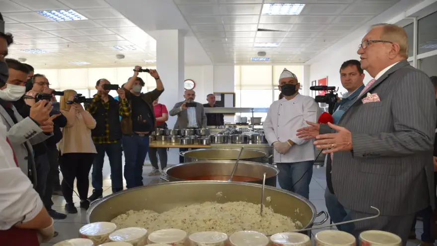 Kdz. Ereğli Belediyesi, sıcak yemek ile sofralarda