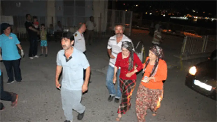 14 İŞÇİ YARALANDI