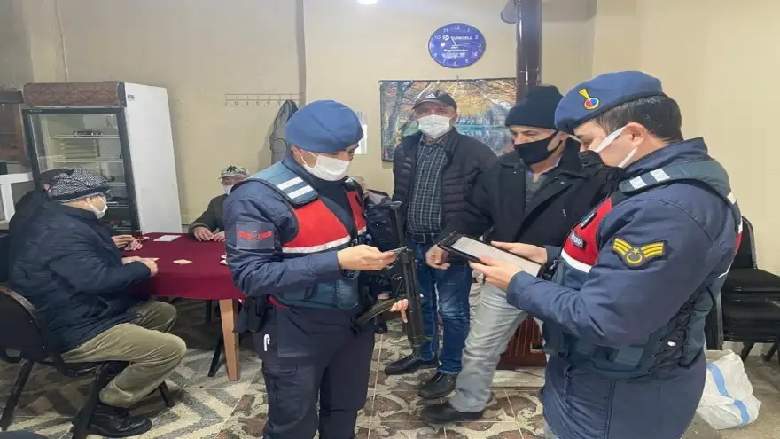 Jandarma huzur güven uygulamasına devam ediyor...