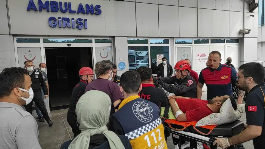 Patpat ile birlikte Devlet hastanesine getirildi