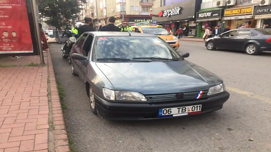 Yüksek ses ile yayın yapan sürücüye ceza yağdı.