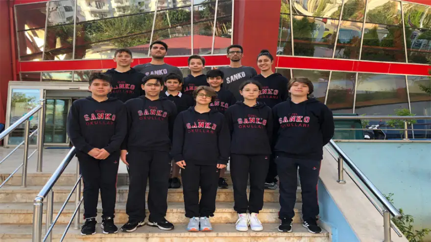 Sanko Okulları’nın Yüzme Başarısı