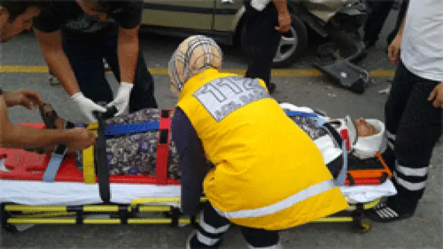 YAŞLI KADIN YARALANDI