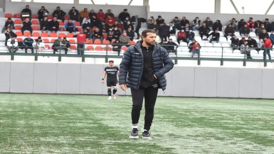 Kadın futbol takımında iç transferde imzalar atıldı