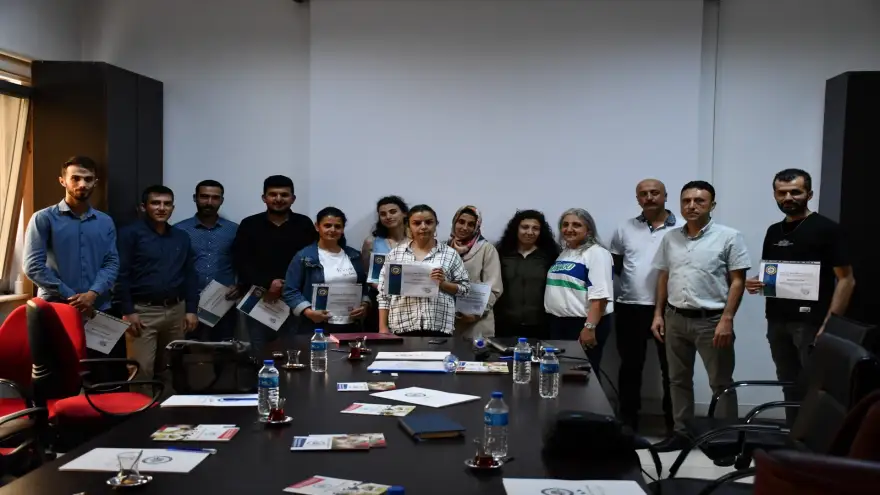 Ereğli’de evcil hayvan satışı yapan işletmelere eğitim verildi