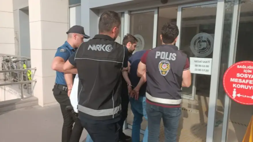 Uyuşturucu operasyonu: 2 Kişi Tutuklandı...