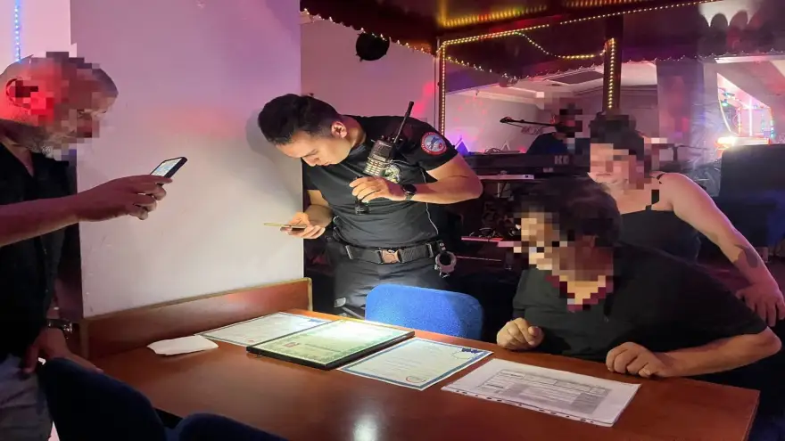 Konsomatris çalıştırmaktan idari para cezası uygulandı...