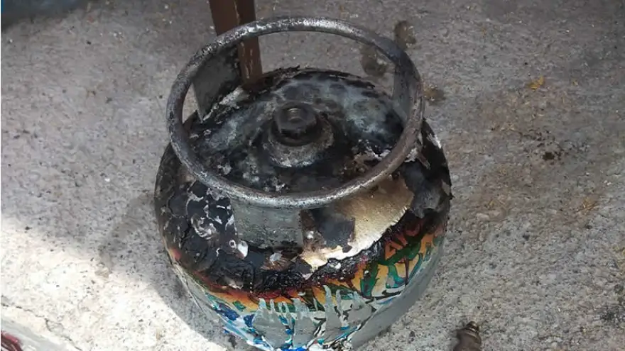 Gaz kaçağı nedeniyle tüp alev aldı