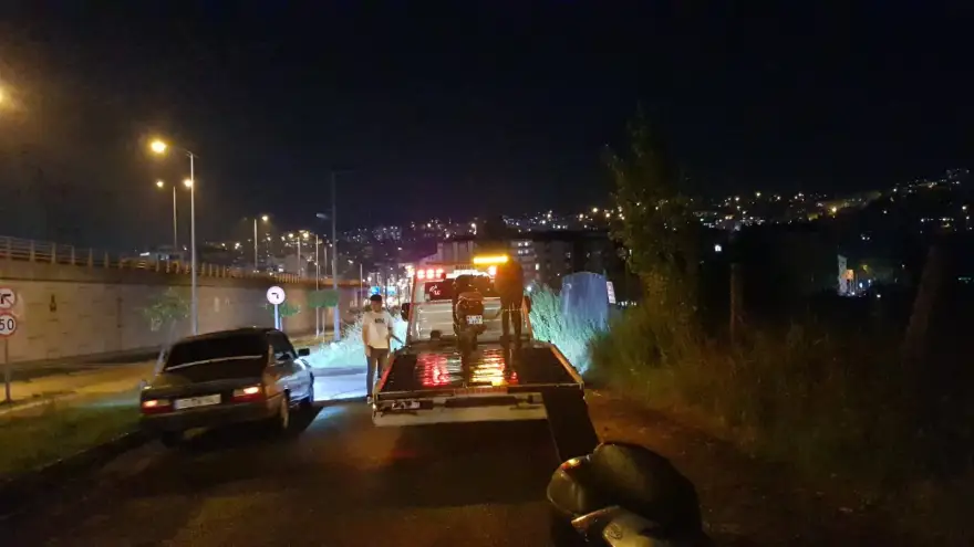 Alkollü sürücü kaza yaptıktan sonra ambulansa binmek istemedi...