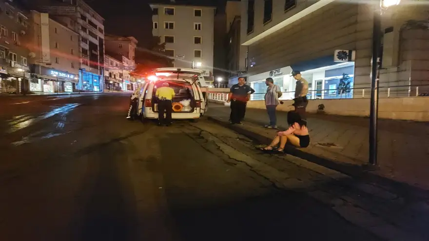 Alkollü sürücü refüşe çıktı.Ehliyetine el konuldu