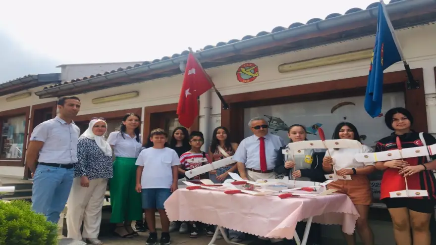 "Zaferin 100. yılında 100 çocuk Ata uçağı ile buluşuyor...
