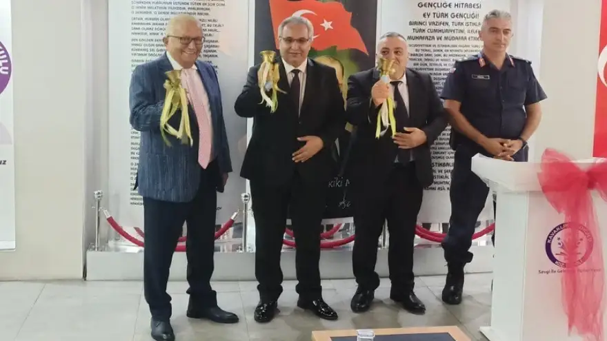 İlk ders zili Kavaklık İlkokulu’nda protokol tarafından çalındı 