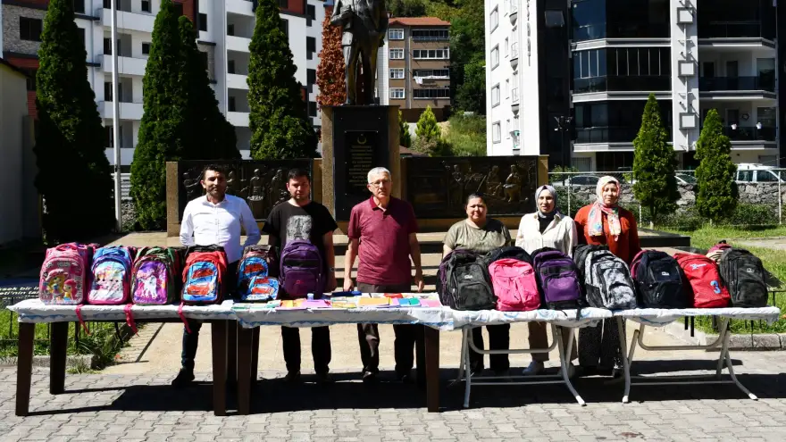 Kdz. Ereğli Belediyesi, 1500 Öğrenciyi Mutlu Etti